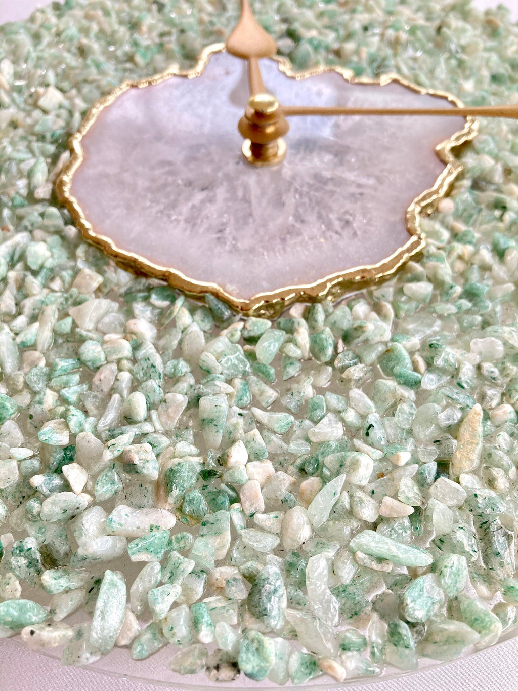 10" Diameter Large Light Green Crystal With White Agate Wall Clock